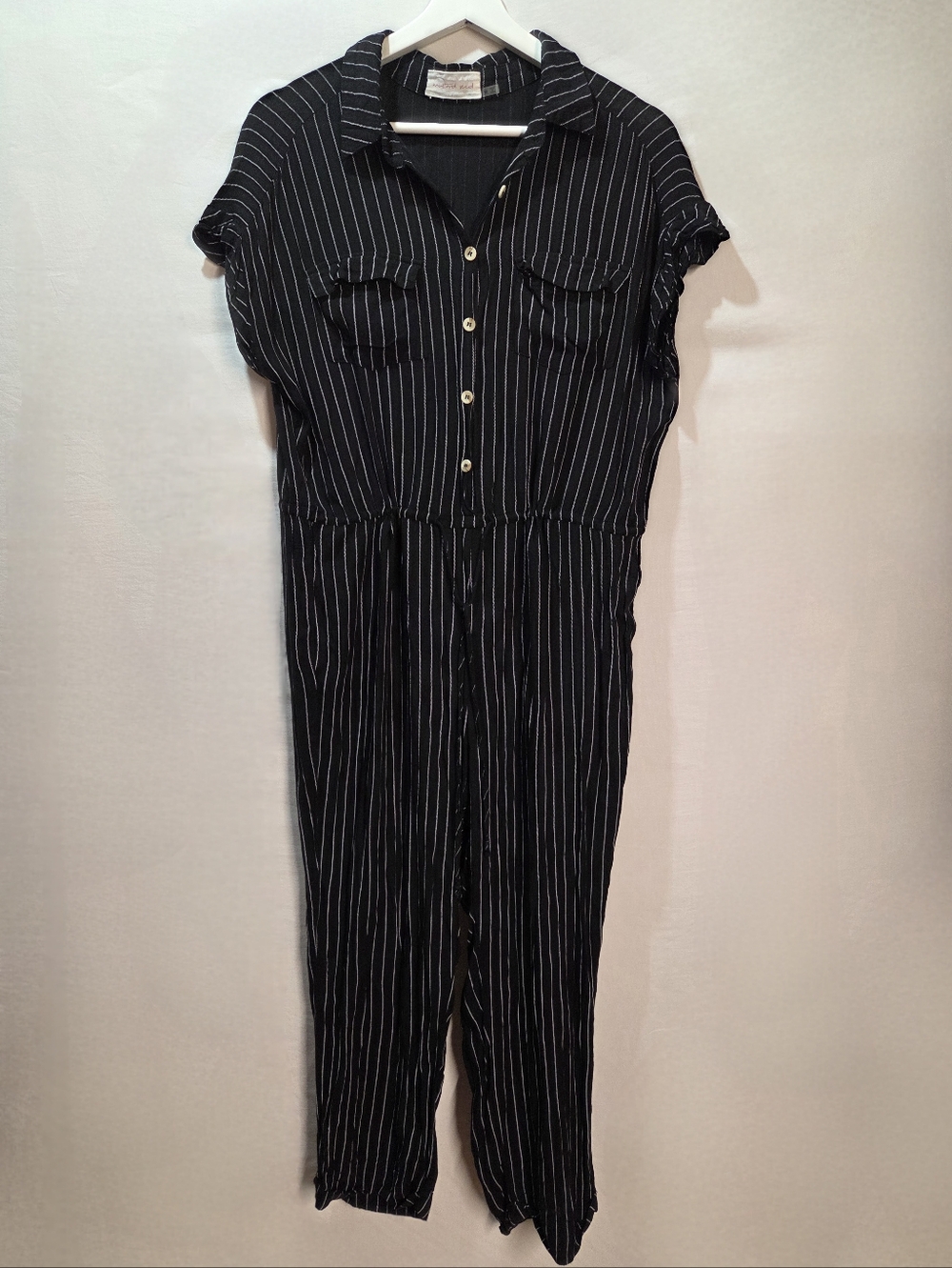 Pinstripe Collared Jumpsuit Sz M Button Front Drawstring Waist Short Sleeve